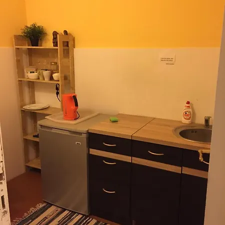 Opera House Hostal Vilna